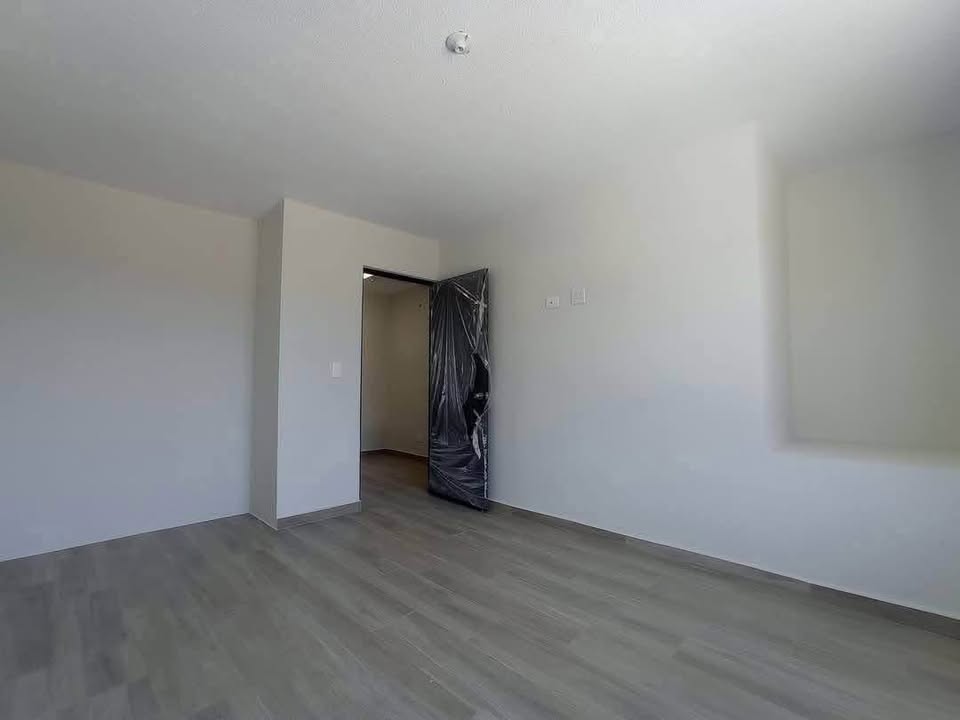 Casa en Santa Fe Tijuana BC : 2 Recámaras Residencial Burdeos — foto 5 de 10