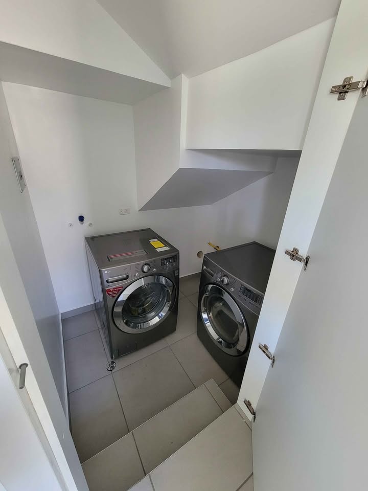 Casa de 3 Recámaras En Santa Fe Tijuana Residencial Burdeos — foto 3 de 9