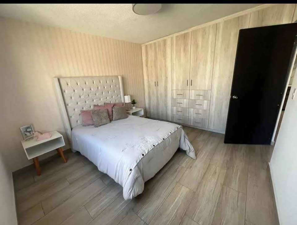 Casa de 3 Recámaras En Santa Fe Tijuana Residencial Burdeos — foto 5 de 9