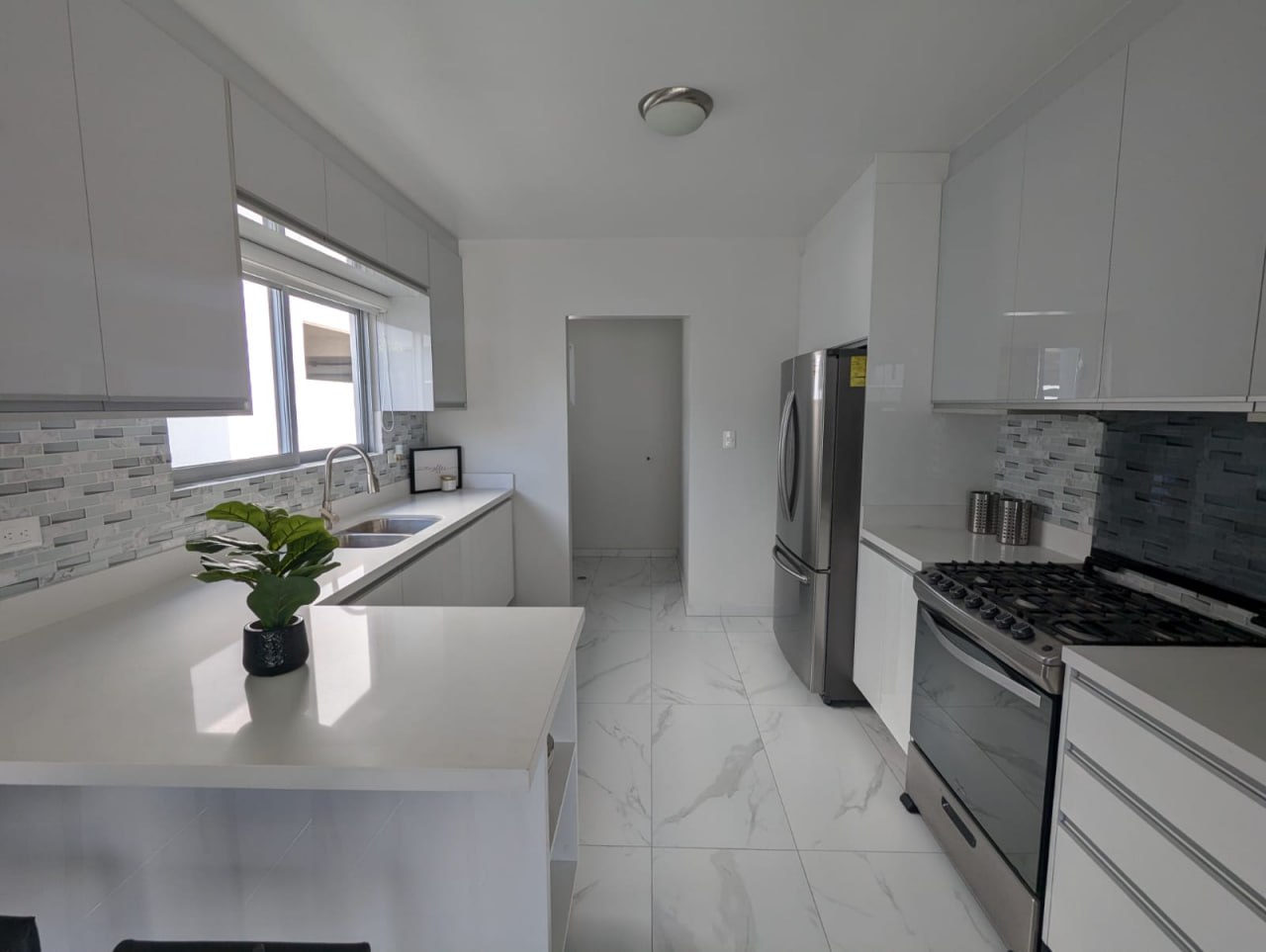 Casa Venta Mediterráneo Santa Fe Tijuana 135m2, 3 Recamaras $3,750,000 MXN — foto 6 de 10